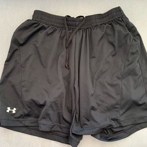 Under Armor workout shorts in black size Small
